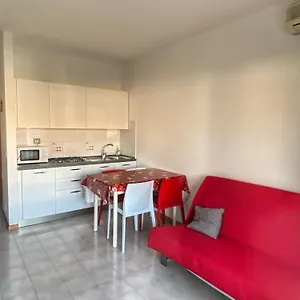  Appartamento Grazioso N 76 A 100mt Dal Mare