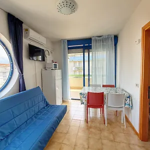  Appartamento Grazioso N 47 A 100mt Dal Mare